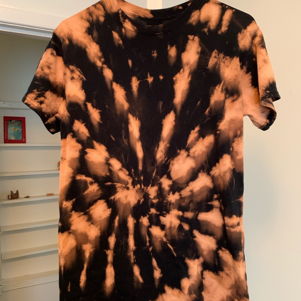 Bleached Tee